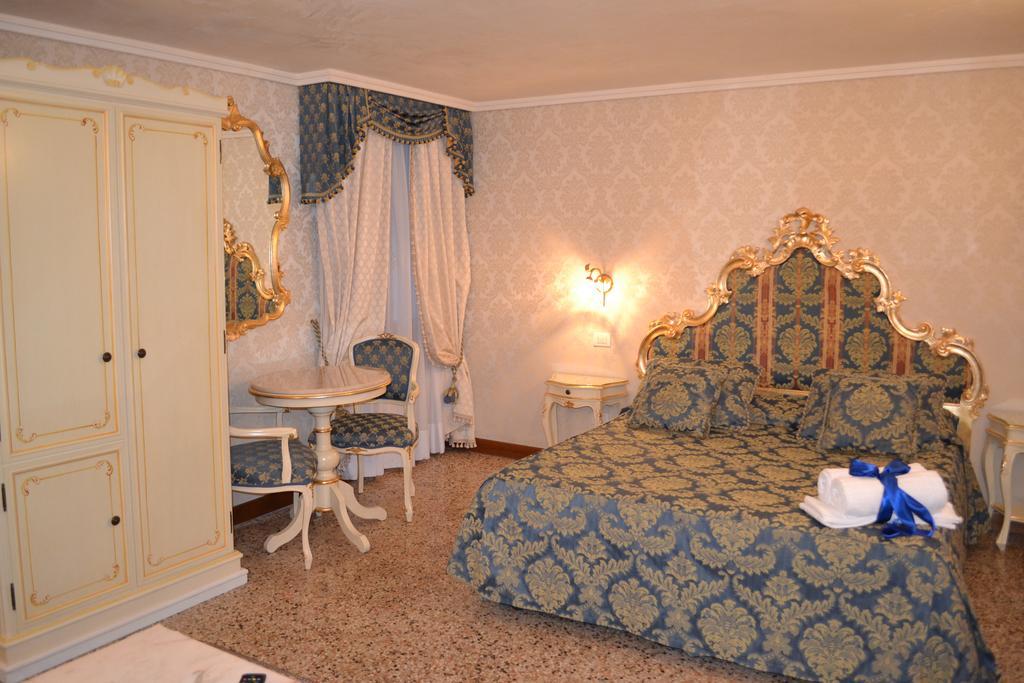 Guest House La Chicca Venice Exterior photo